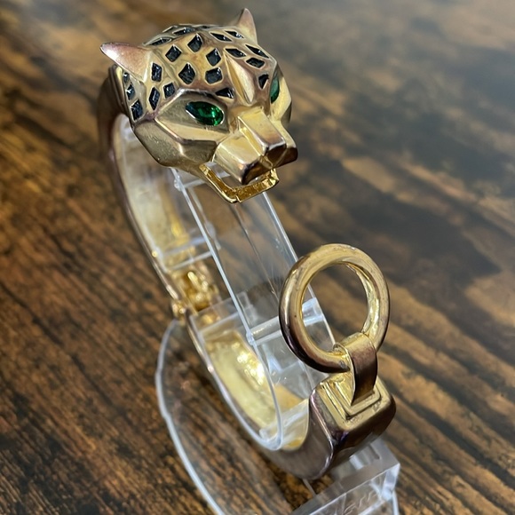 Jaguar Bracelet - Picture 7 of 12